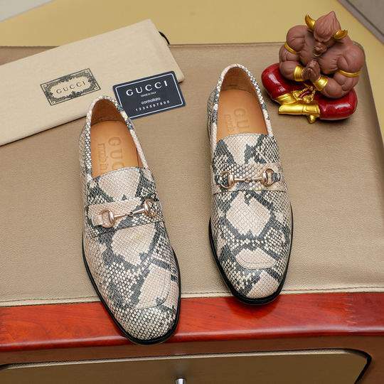 Picture of Gucci Shoes _SKUGuccisz38-44mnh08098221